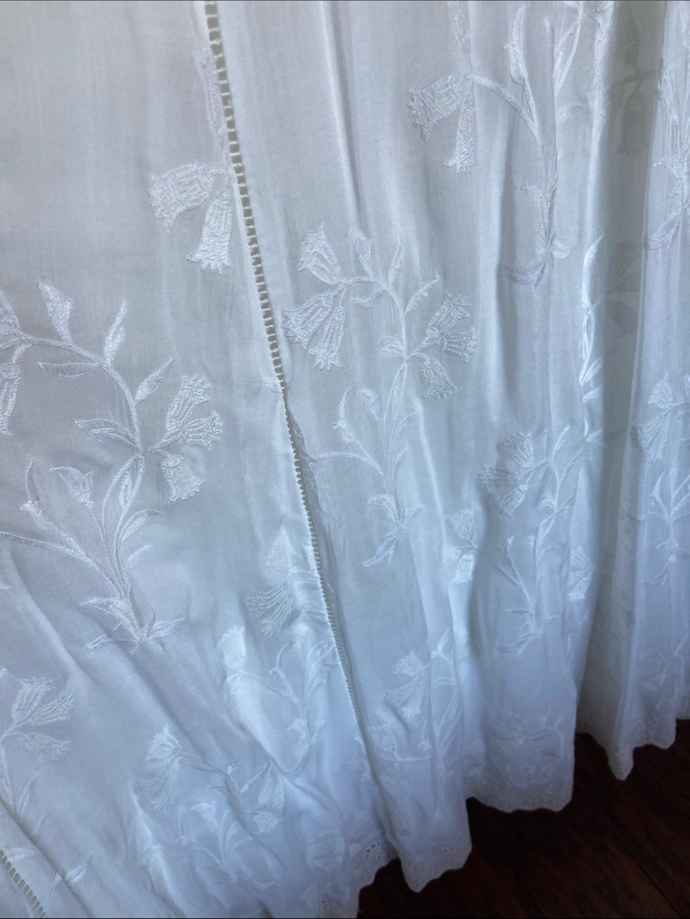 Sundance Catalog Special Occasion Embroidered White Cream Dress Rayon Silk 10 - Picture 7 of 11